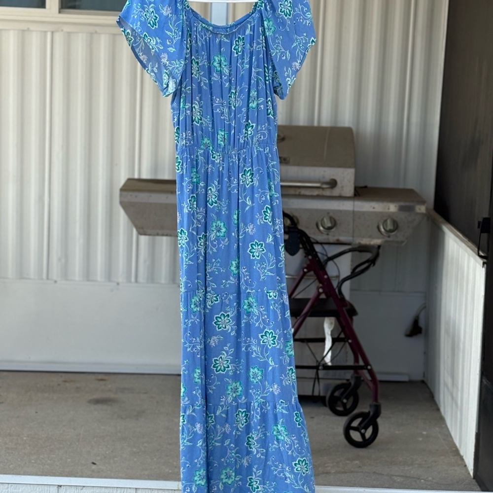 Floral Blue Maxi Dress - Picture 2 of 6